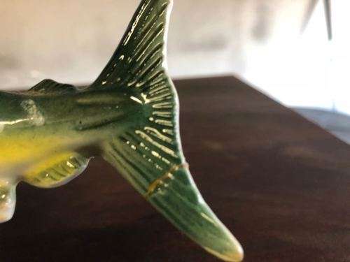 Pair of fish figurines