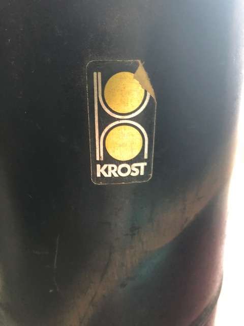 Krost coal scuttle with implement set in great condition