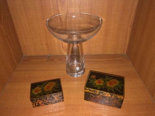 Glass vase and two beautiful Oriental trinket boxes