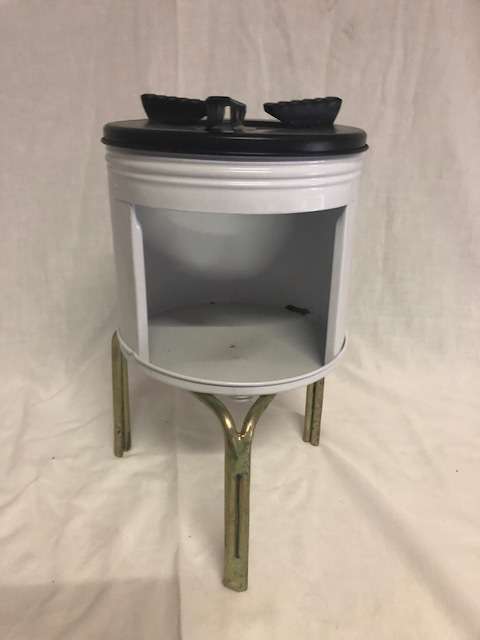 Camping triangular pot stand and burner container in new condition: Never used