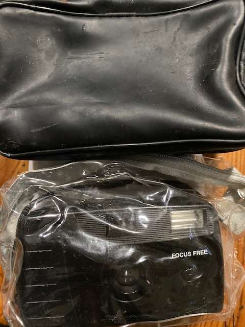 Vintage Focus Free Camera in pouch: As new!!