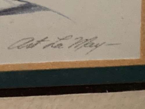 2x Well framed items to adorn the walls;Bid per item