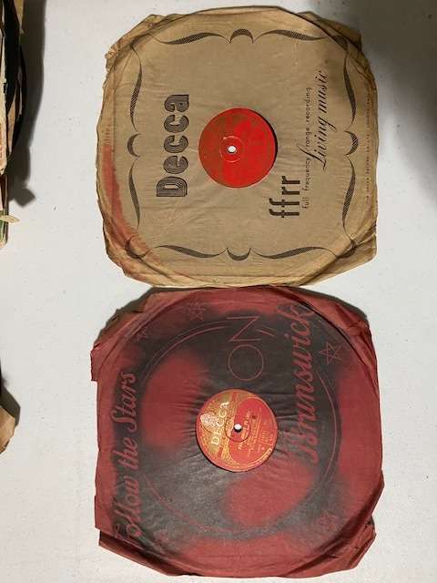 4 x Highly collectible 33 1/3 records, incl The Glen Miller story