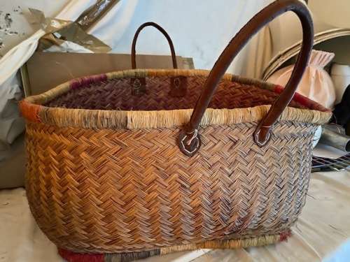 Enormous basket: Lovely item