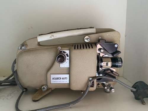 Vintage Holbeck projector in good condition