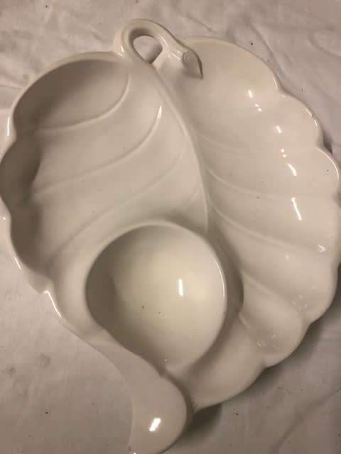 Huge snack dish in great condition: