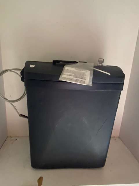 Safe and secure flight case: Never used