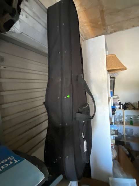 Brand new Guitar Case: Great item