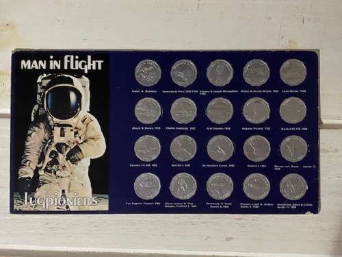1969 Apollo 11 Moon Landing Framed Image PLUS set of Medallions: Very collectible!!!!!