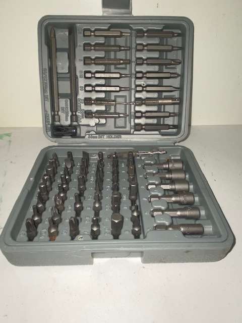 Never used set of Razor drill bits