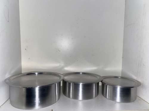 3 Aliminium casserole with lid in superb condition