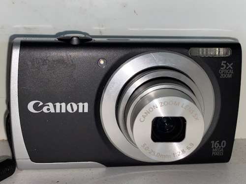 Canon 5 x Optical zoom Digital camera in non-matching bag