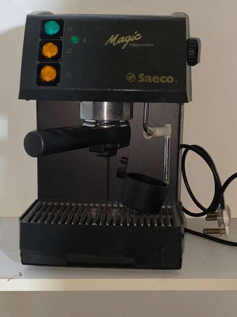 SAECO Magic Cappuccino machine: Lovely top quality item: Bargain!!