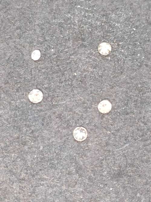 Parcel of 5 Natural diamonds (1.0-1.75 pointers): Beautifully cut:BID PER STONE