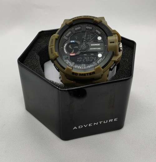 Brand New with Warranty WEIDE Mens Watch: Great Quality
