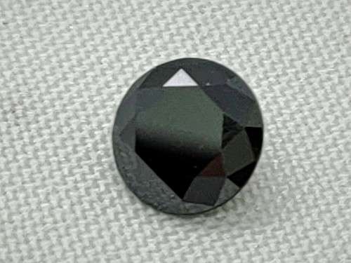 Gorgeous 1 ct Black Moissanite: