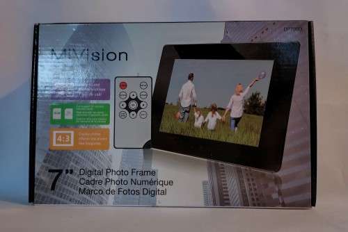 MiVision 7 inch digital photo frame in as new condition: Less than 50% of market price: