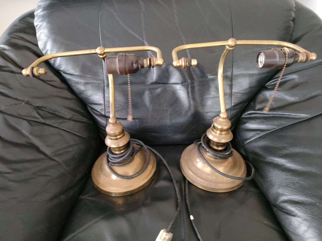 Deep Vintage Brass lamps: app 400 mm high: Bid per lamp