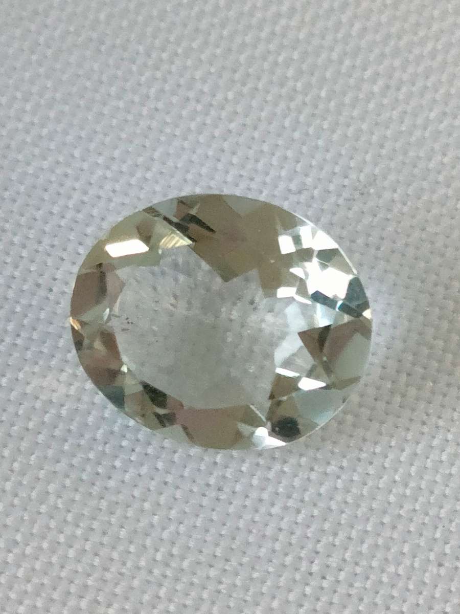 Natural Tested Gemstones: Aquamarine Oval cut: 11 x 9 mm: Large investment quality stone