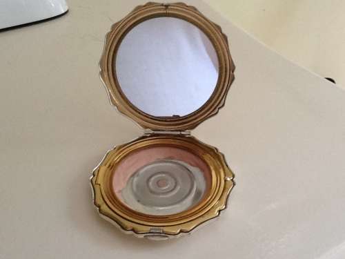 Stratton Ladies vintage powder compact