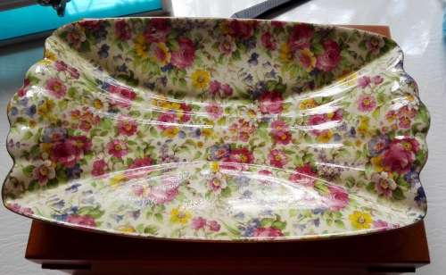 Royal Winton dish in Summertime design with gilded edging