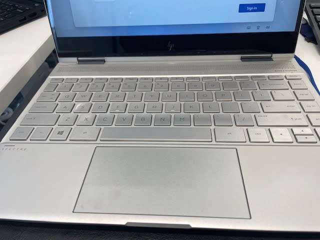 HP X360 Spectre Touchscreen 8th Gen Core i7, 8GB RAM, 256SSD