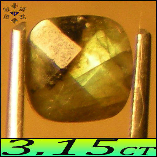 3.15CT NATURAL GREENISH MOONSTONE, A WHITE AND BLUE OPALESCENT GEMSTONE. (FELDSPAR ORTHOCLASE)