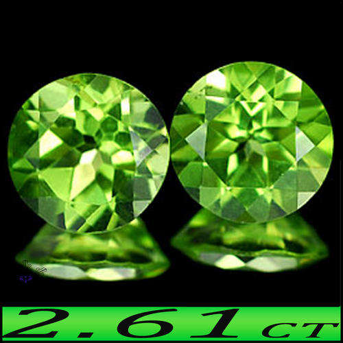 2.61CT GREEN PERIDOT [VS] - NATURAL UNHEATED MATCHING PAIR OF ROUNDS