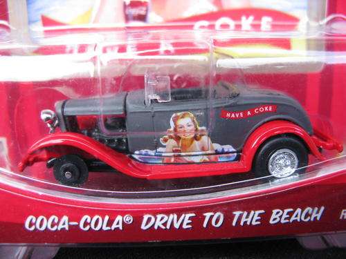 COCA COLA - '32 FORD ROADSTER -  FACTORY FAULT missing wheel on model. New & sealed