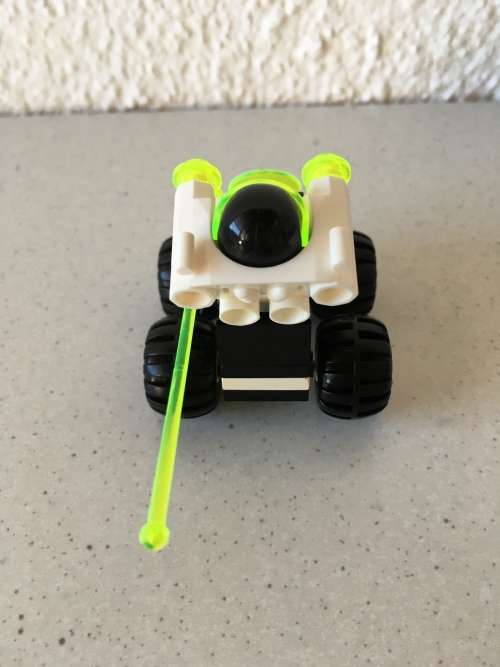 VINTAGE LEGO GRID TREKKOR - SET FROM 1991 - SPACE BLACKTRON II