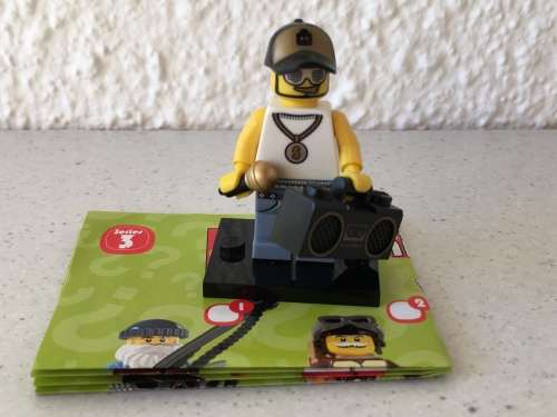 RARE LEGO MINIFIGURE *RAPPER* - SERIES 3