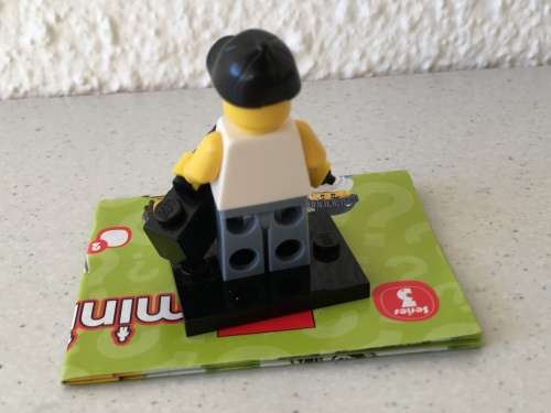 RARE LEGO MINIFIGURE *RAPPER* - SERIES 3