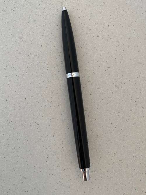 Vintage 1970s Montblanc beautiful black and chrome ballpoint pen