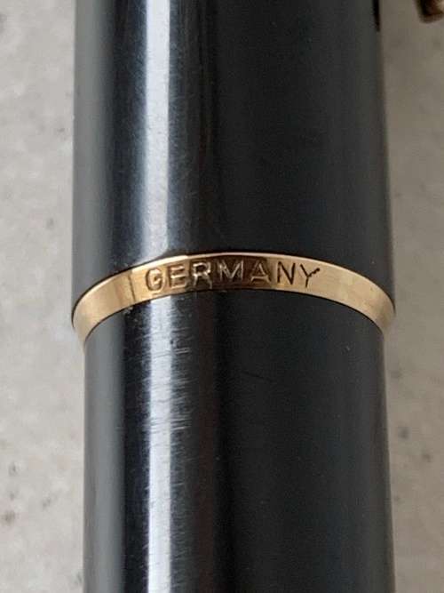 Vintage 1970s Montblanc Black Precious Resin and Gold Trim Ballpoint Pen