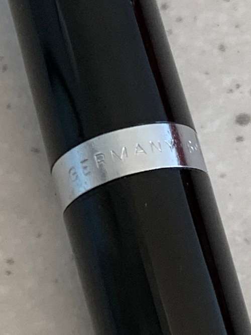 Montblanc Vintage 1970s Black Precious Resin and Chrome Ballpoint Pen