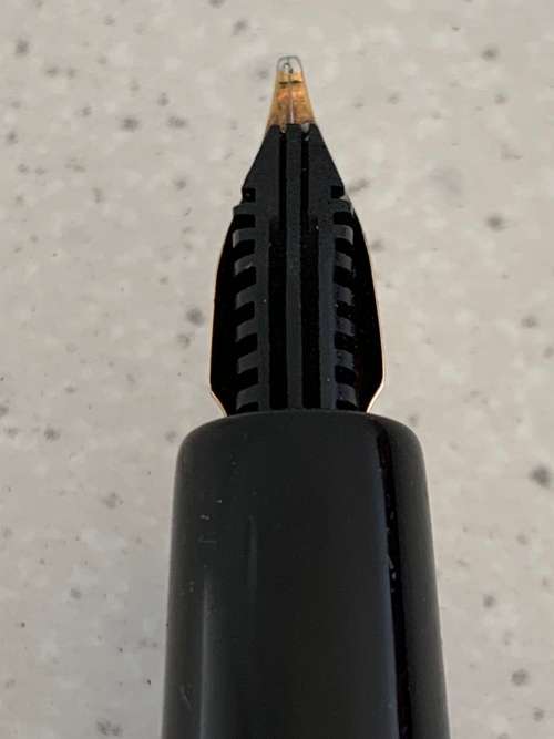 Vintage 1950s Montblanc Black Precious Resin and Gold Nib Fountain Pen