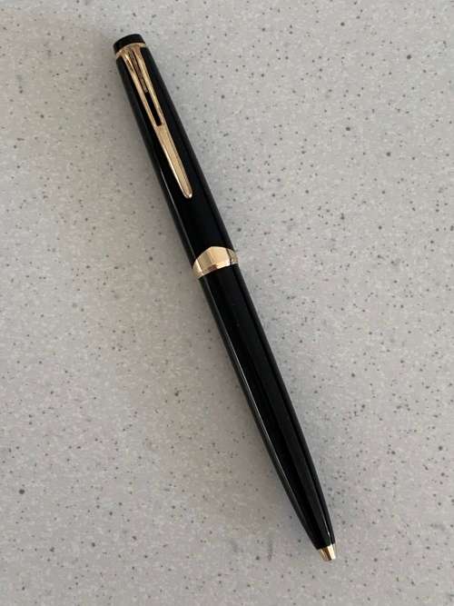 Vintage 1960s Montblanc Meisterstuck Black Resin and Gold Trim Ballpoint Pen