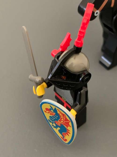 VINTAGE LEGO BLACK KNIGHT - 1992 SET