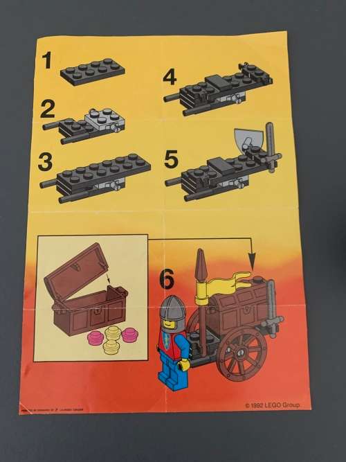 VINTAGE LEGO TREASURE CHEST - 1992 SET