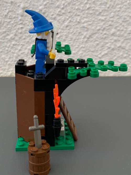 VINTAGE LEGO MAGIC SHOP - 1993 SET