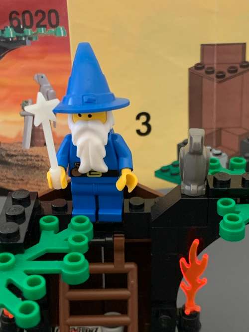 VINTAGE LEGO MAGIC SHOP - 1993 SET