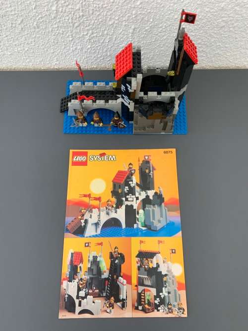 VINTAGE LEGO WOLFPACK TOWER - 1992 SET