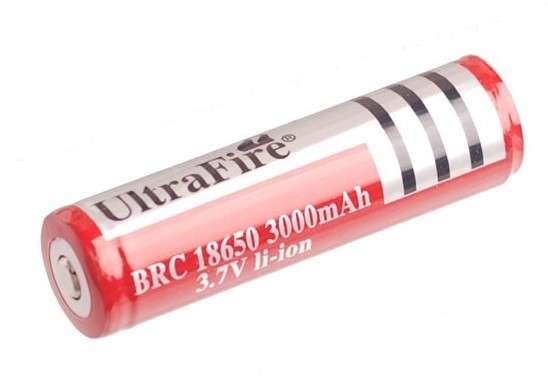 ULTRAFIRE 18650 PROTECTED 3000mAh RECHARGEABLE LITHUIM BATTERY