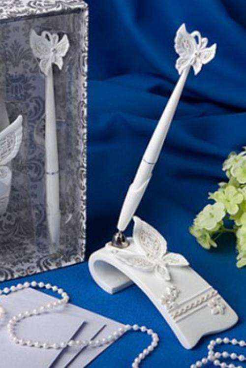 Butterfly themed pen