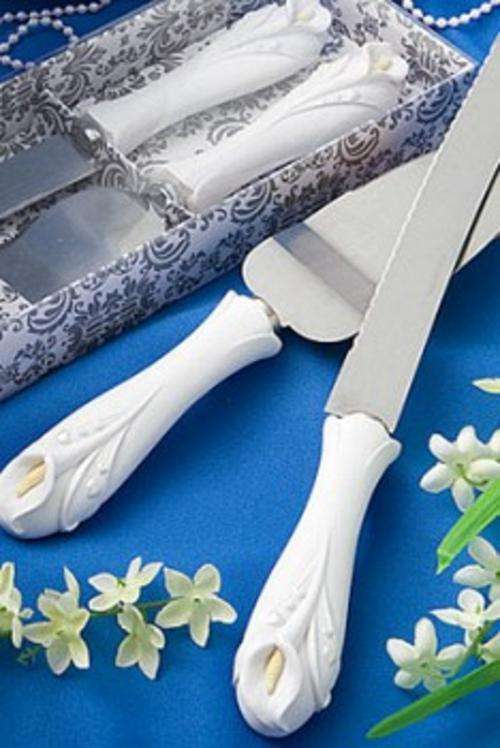 Calla lily themed cake server set