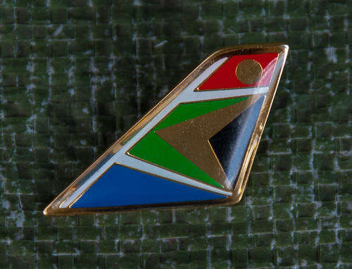 SOUTH AFRICAN AIRWAYS 1997 LAPEL TIE PIN