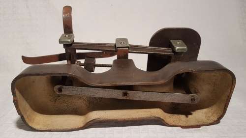 Heavy Vintage Scale (solidly built)!