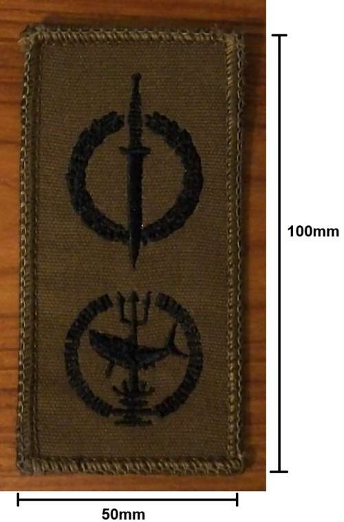 Special Forces/Recce Operator + Attack Diver - (nutria with olive green border) - small size