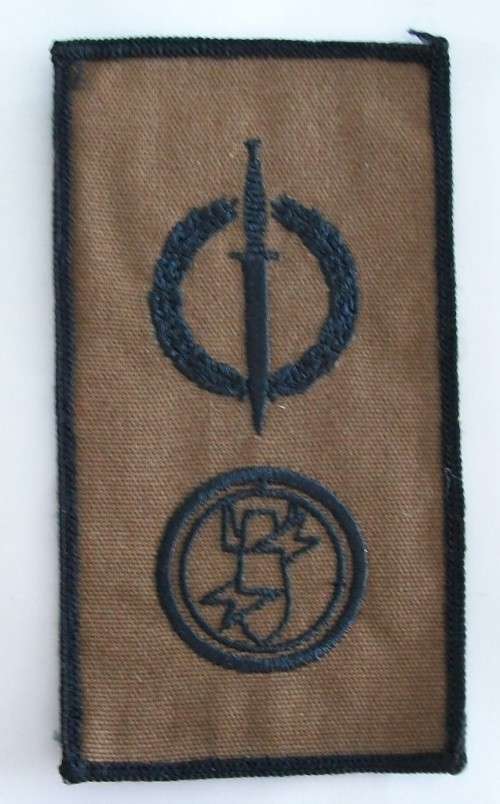 Special Forces/Recce Operator + Explosive Ordnance Disposal - (nutria with black border)