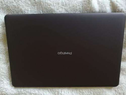 BRAND NEW PRESTIGIO 141C2 SMARTBOOK WINDOWS 10, BAG, WIRELESS MOUSE, MINDCRAFT LIMITED EDITION